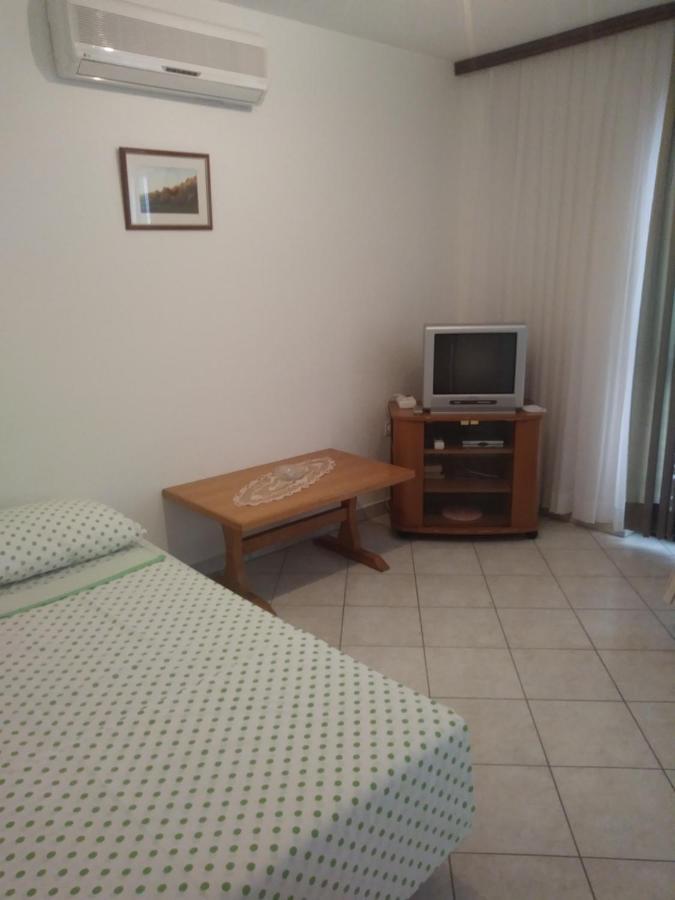 Apartments Soljacic Bol Exterior photo